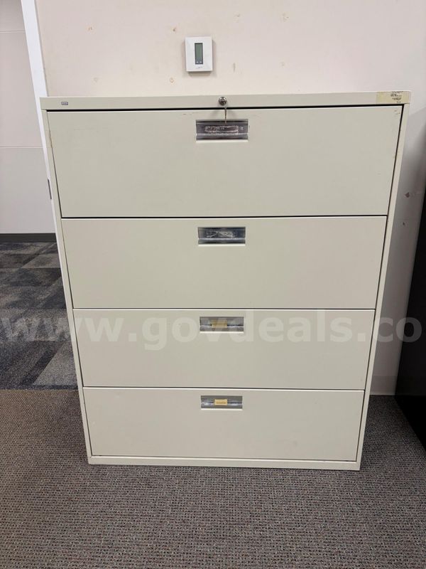HON 4 drawer locking lateral cabinet (with keys) + chair