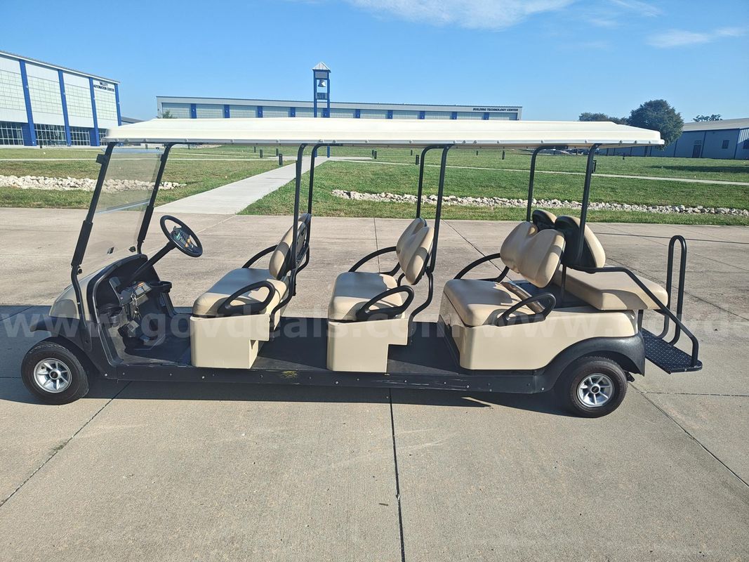 2013 Club Car Precedent 8 passenger Golf Cart