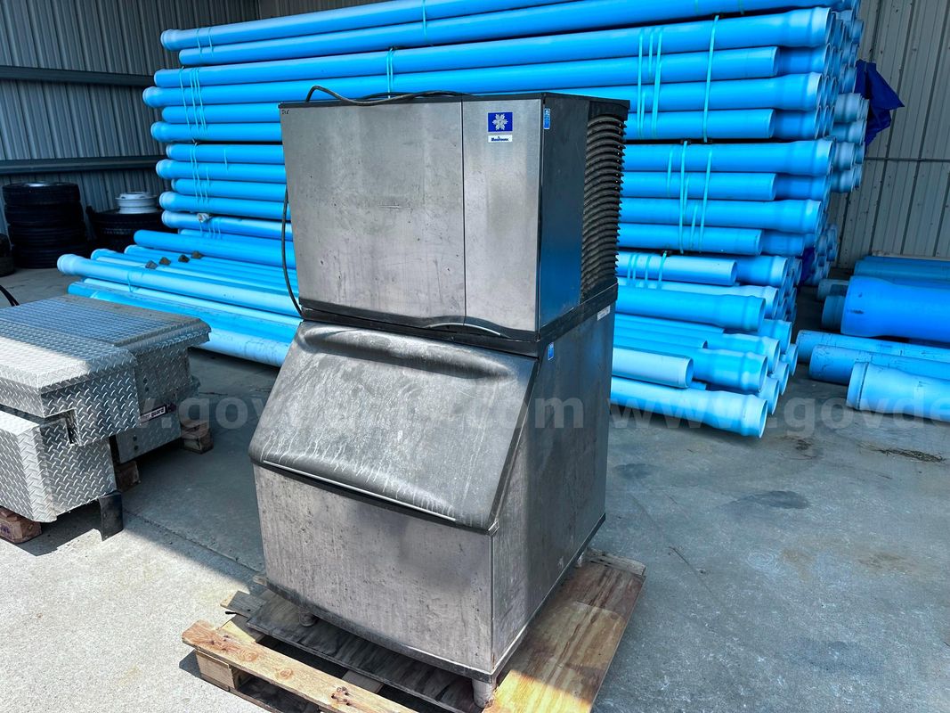 Manitowoc Ice Machine with Bin SD0452A B400