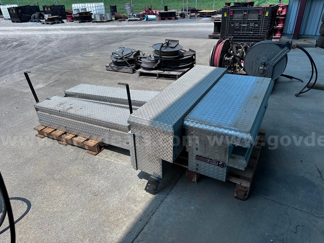 Quantity of 6 Side Truck Tool Boxes Fender Aluminum