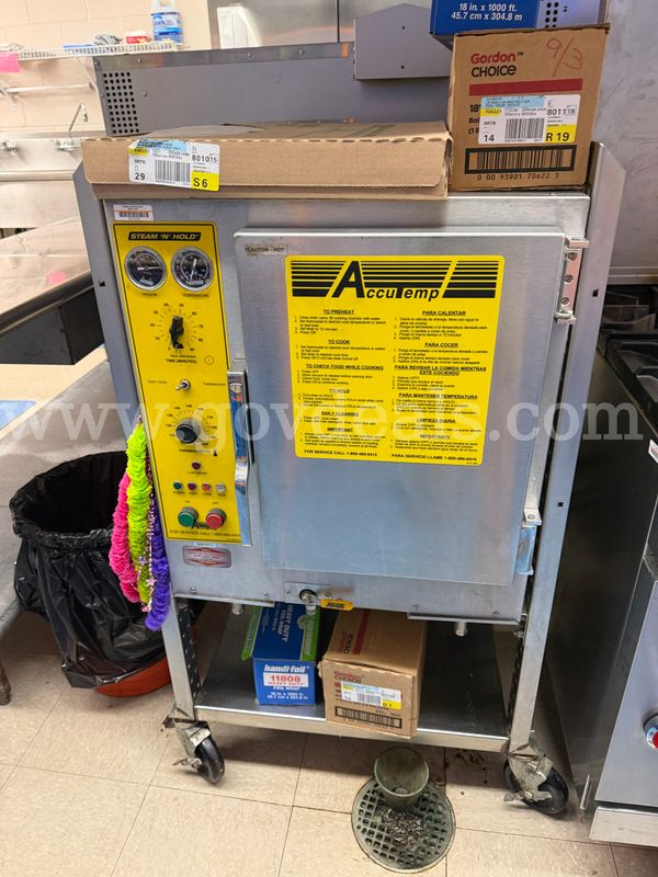 Selling one (1) used AccuTemp "Steam 'N' Hold" commercial tabletop boilerless vacuum steamer and food holding cabinet