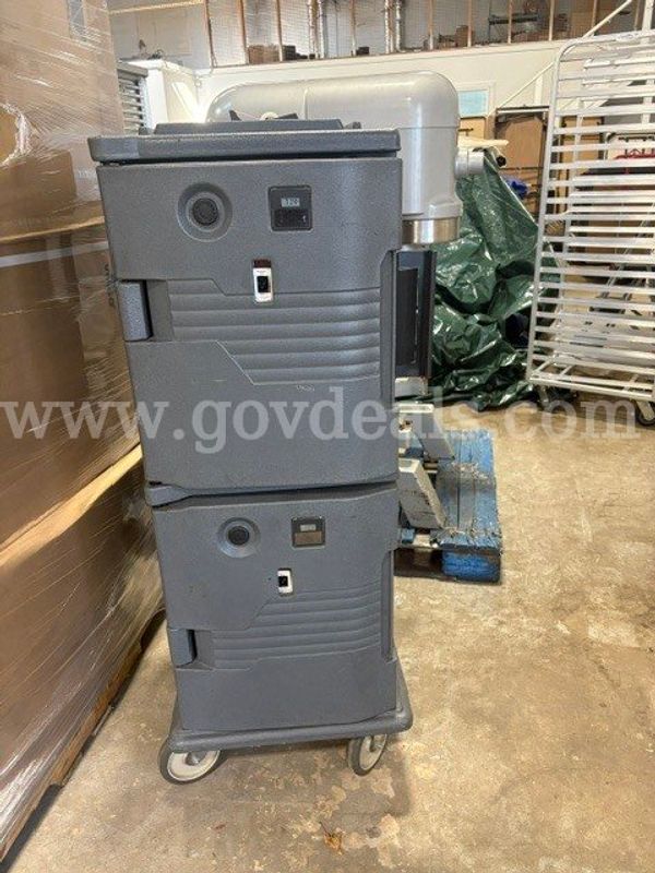 CAMBRO 2 UNIT HEATED TRANSPORT HOT BOXES