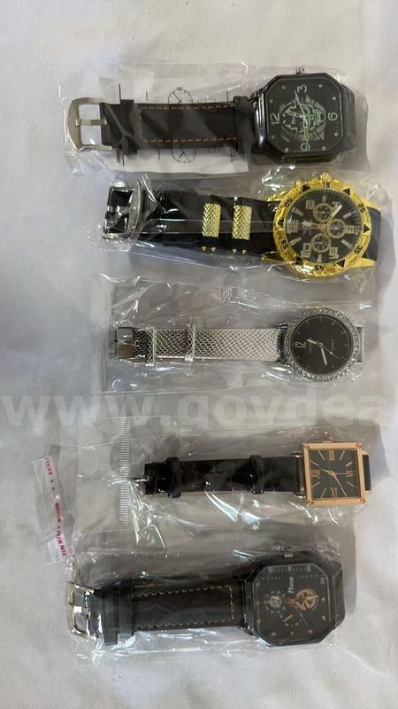 SHIPPING AVAILABLE 5Pcs Mixed Styles Men Women Quartz Watch Lot Leather Mesh Silicone Band Casual Dress(W1-010)