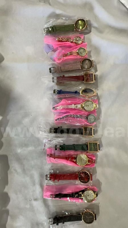SHIPPING AVAILABLE 14pcs Assorted Women Quartz Wrist Watch Lot Square Round Oval Leather Metal Band Dress Ladies(W1-012)