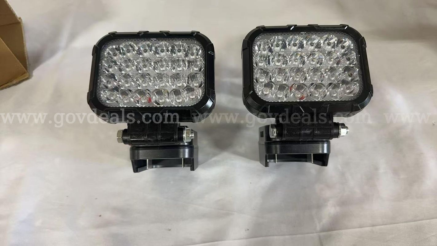 SHIPPING AVAILABLE 2pcs 60W 24LED Portable LED Work Light, Compatible with Makita 18V Lithium Battery(B3-02)