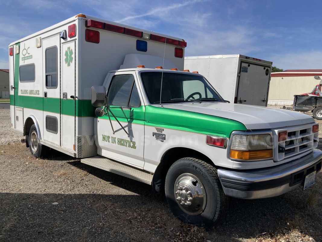 1997 Ford F-350 Ambulance