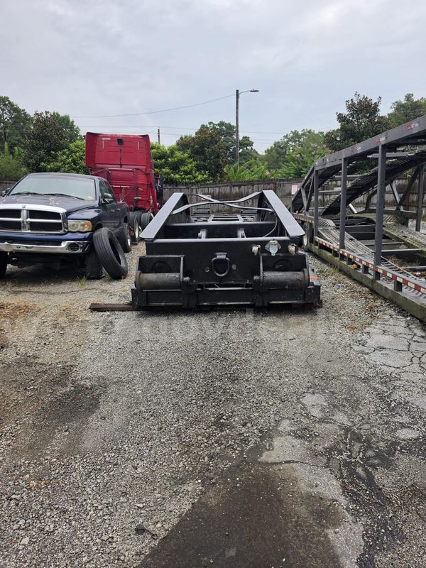 Talbert 36-Ton Tri-Axle RGN Detachable Lowboy Equipment Trailer