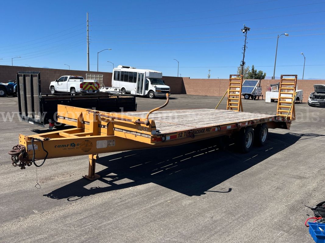 22 Ft Trailer