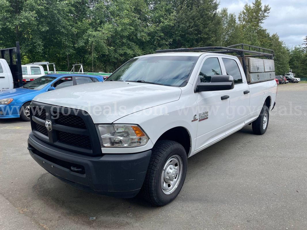 2017 RAM 2500 HD Crew Cab Pickup