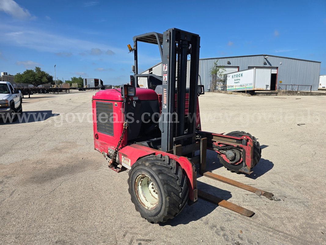 2015 Moffett M8 55.3 Truck Mounted Forklift