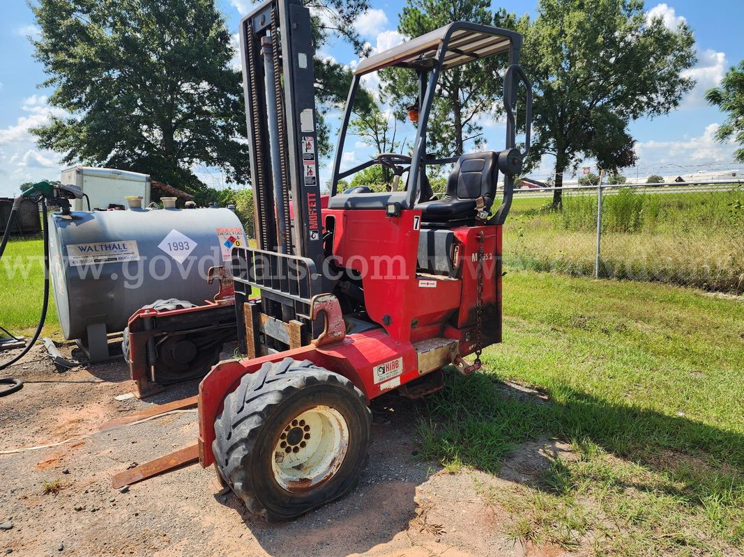 2015 Moffett M8 55.3 Truck Mounted Forklift