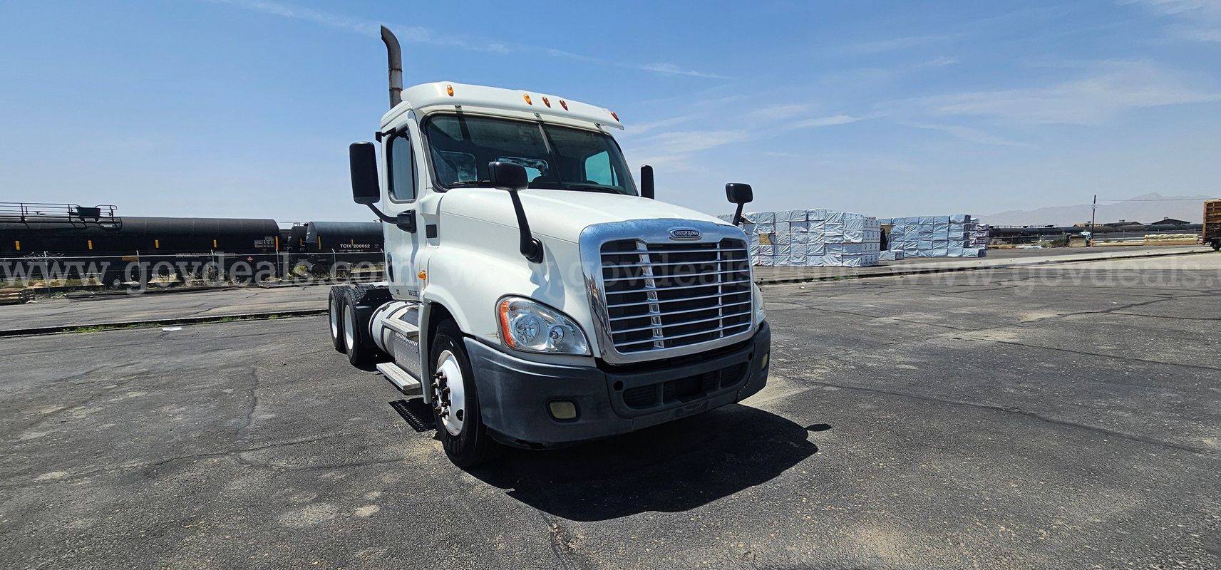 2012 Freightliner Cascadia T/A Truck Tractor-Inoperable
