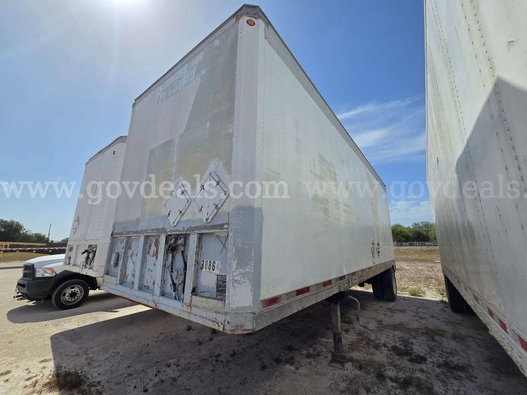 1988 Monon MA3-15-SA-28W S/A Van Trailer