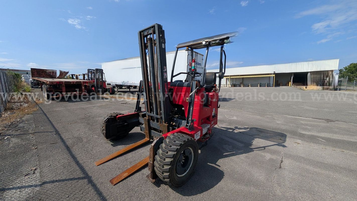 2014 Moffett M8 55.4 Truck Mounted Forklift