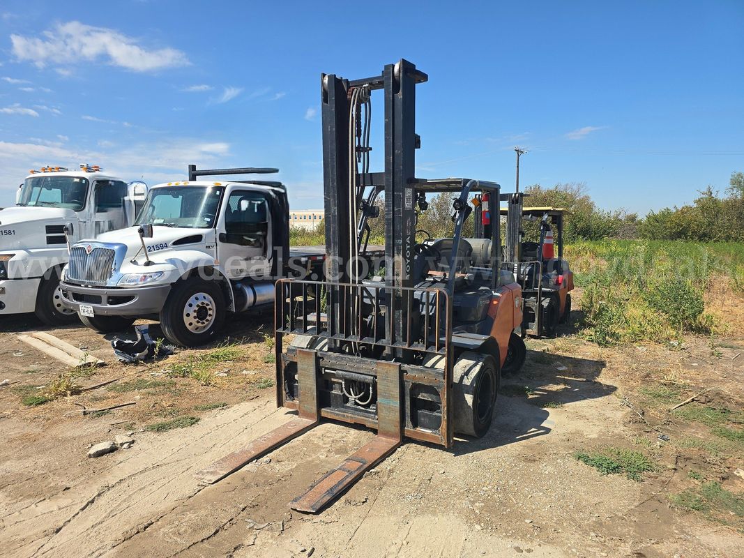 2019 Toyota 8FG45U Pneumatic Tire Forklift