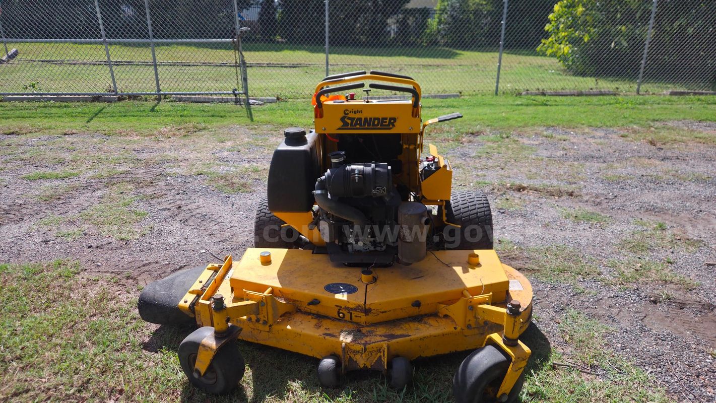 Wright Standard stand-on mower 61 mowing Deck