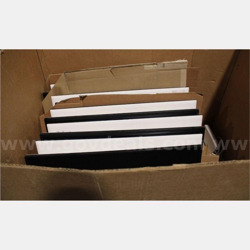 Lot of 11 LG 32BL75U-W 32" 4K Monitors - Panels Only / Fully Tested