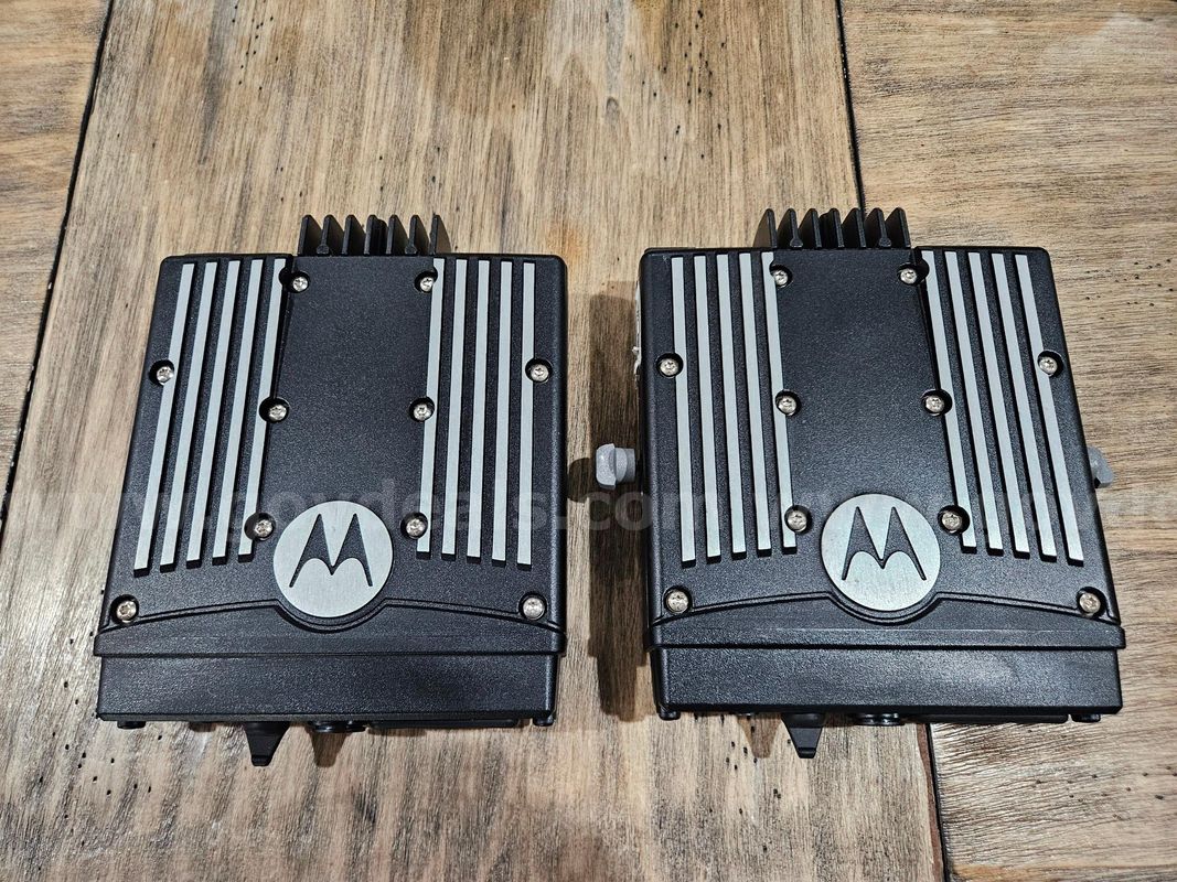 Lot of (2) Motorola XTL 2500 ASTRO P25 700/800MHz Mobile Radio Bricks