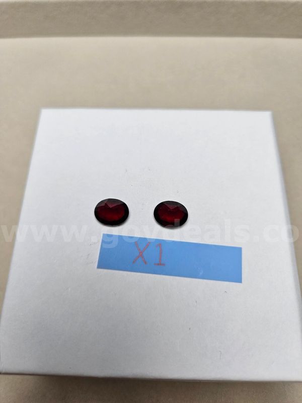 Natural Namibian AAA Oval Garnet (Matched Pair) - 8 Total Carats