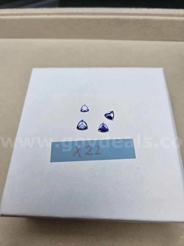 Natural AAA Trillion Faceted Tanzanite (4 Stones) - 1 Total Carat