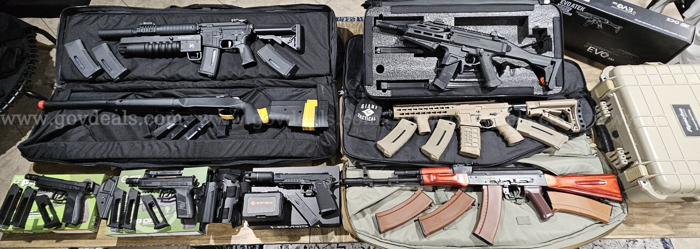 Large Lot of Premium Airsoft Gun & Tactical Gear Collection – 8 Guns - Full rigs and gear