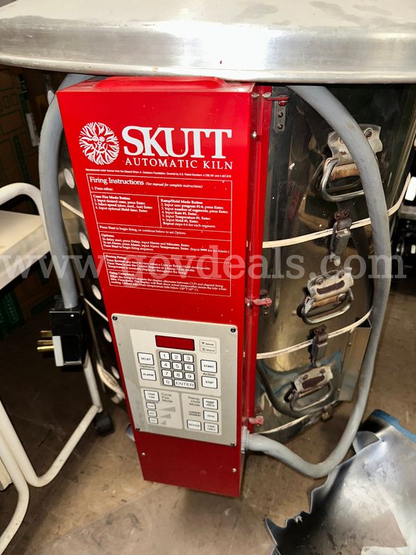 SKUTT Automatic Kiln - AS IS CONDITION