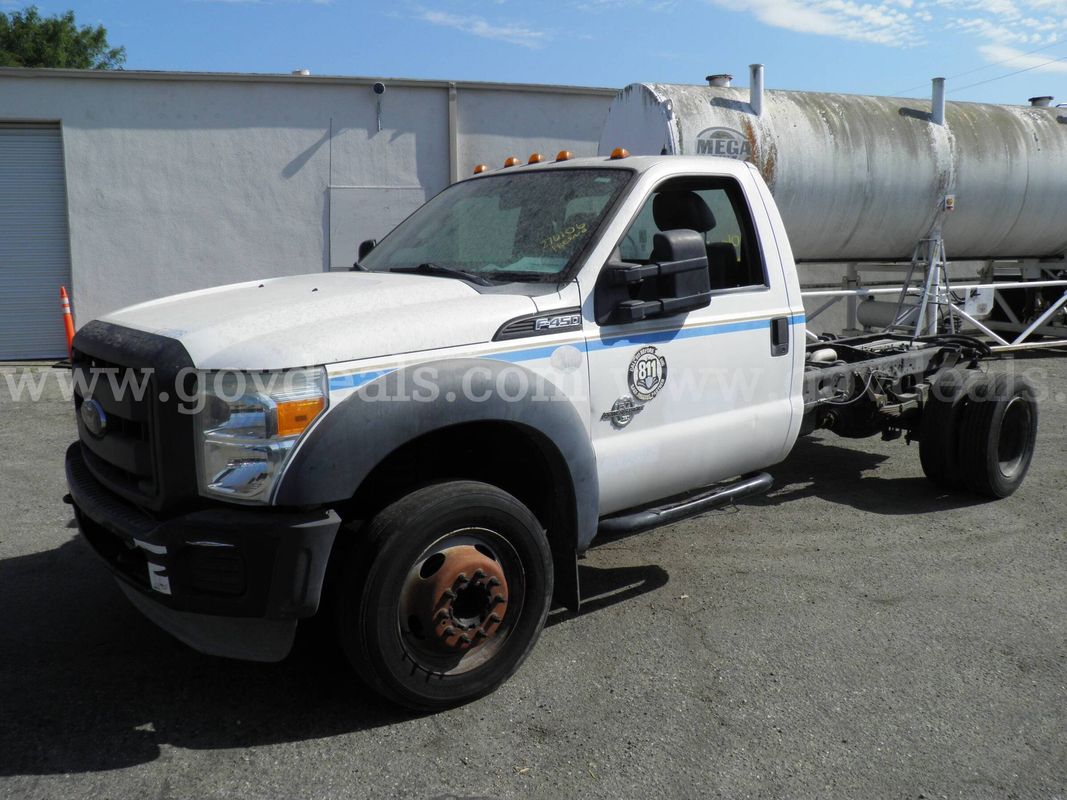 2012 Ford F-450 SD