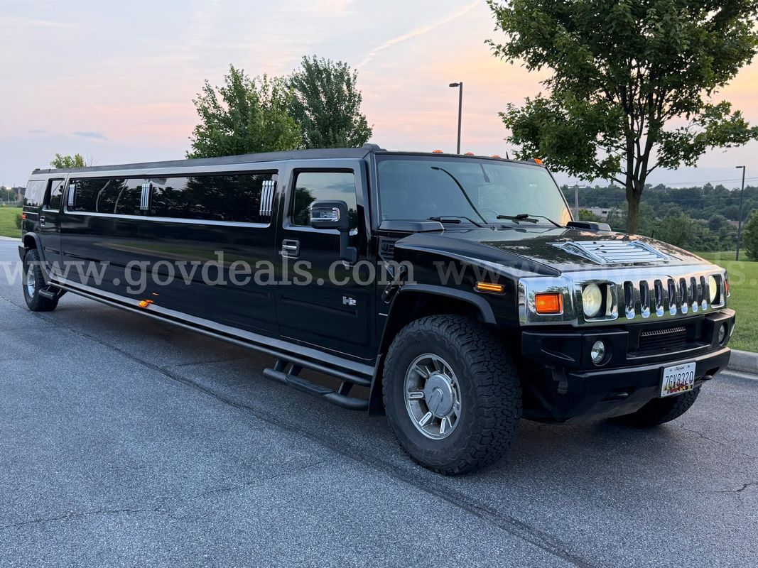 2007 Hummer H2 Stretch Limo 18 Passanger