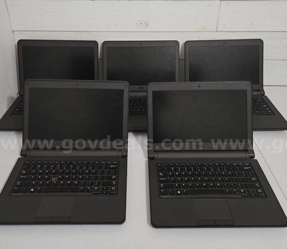 Lot of 5 Dell Latitude 3350 Laptops