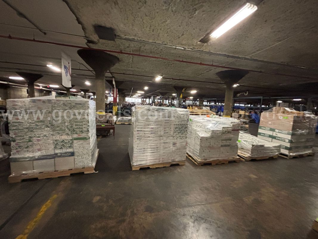 5 Pallets of Mixed Colored Paper – Hammermill, Intern. Paper, Springhill & More (Approx. 594 Units) (PICK-UP ONLY)