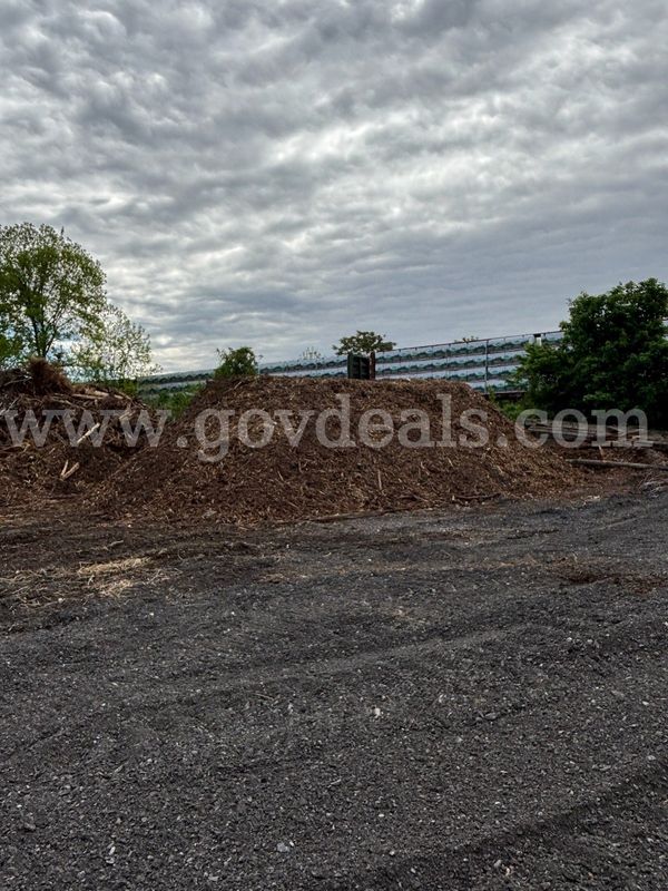 Stockpiled Aggregate, River Gravel, Millings, Crushed Concrete, Structural Fill, Topsoil & Compost Mulch