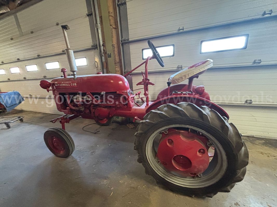 1953 McCormick Farmall Cub Tractor | SN 84203 | Vintage International Harvester Classic
