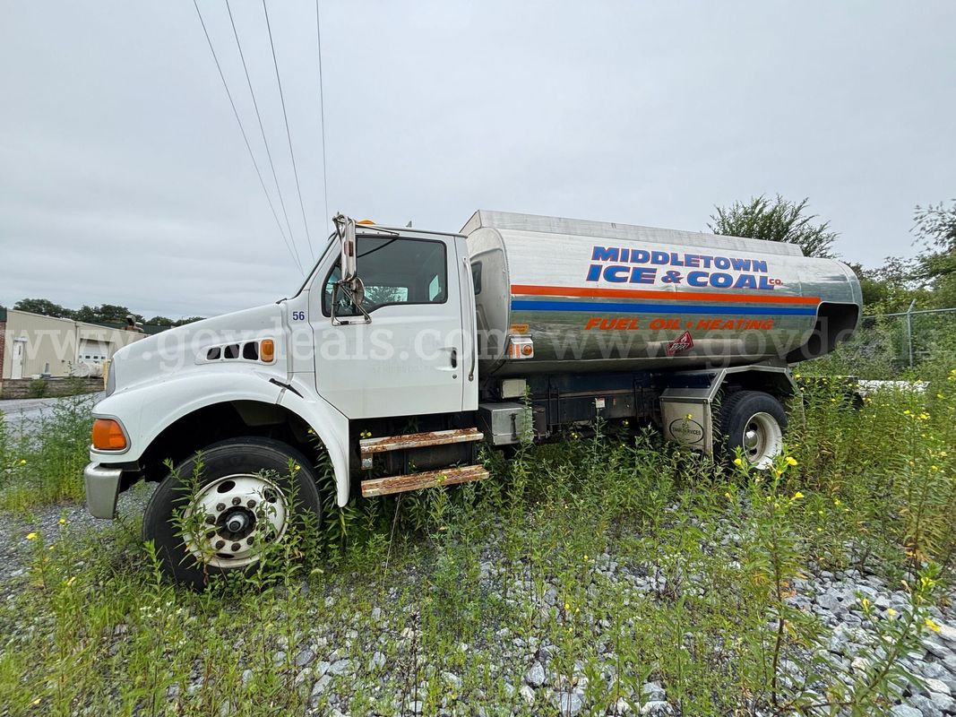2002 Sterling M8500 Acterra Tandem Axle Fuel Oil Truck - 3,000 Gallon Tank