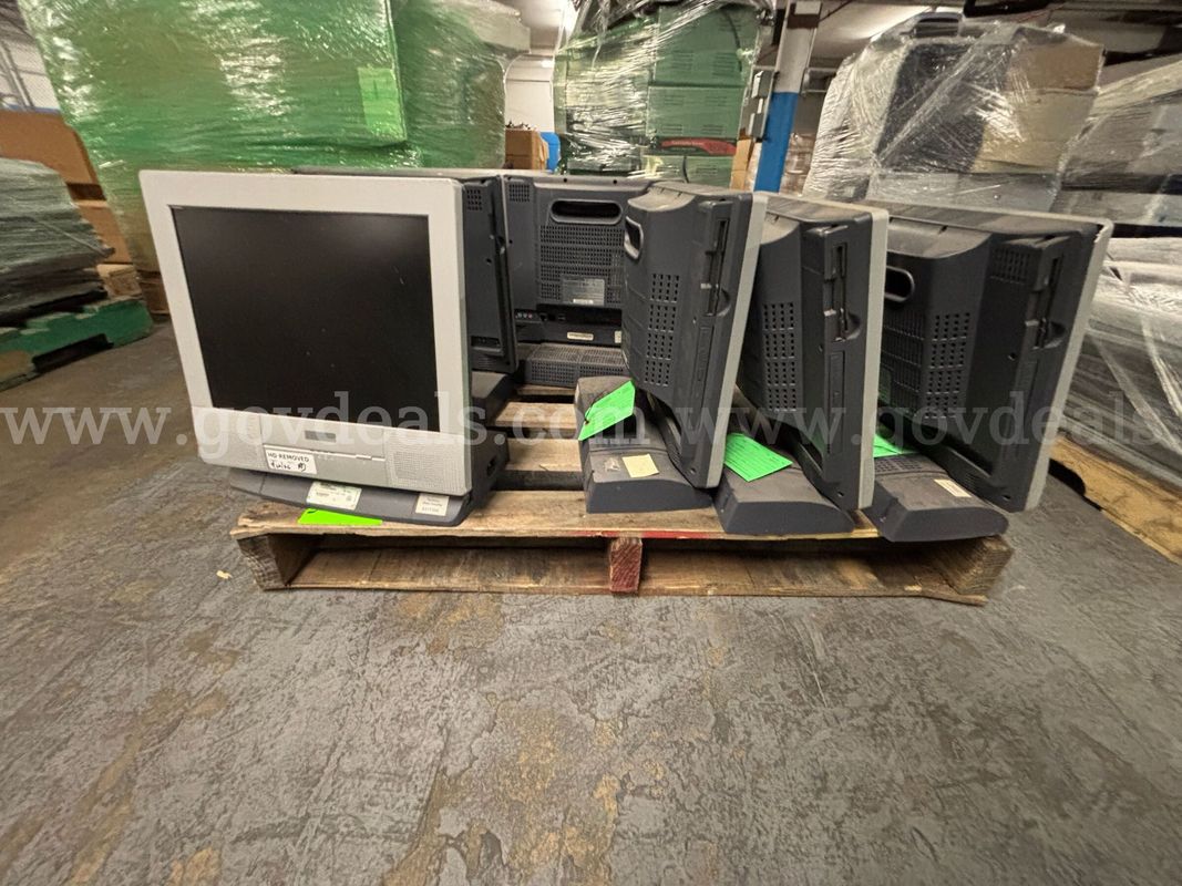 1 Pallet of LCD Computer Model L295P All-in-One Computers (Approx. 7 Units) (PICK-UP ONLY) (NO HARD DRIVES INCLUDED)