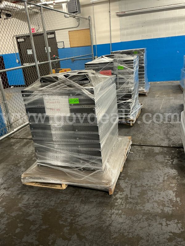3 pallets of hp SFF desktops approximately 357 units (NO HARD DRIVES INCLUDED)( PICKUP ONLY)