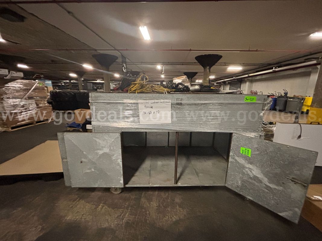 Plumbing Shop Tool Cabinet, Tool Boxes, Pipe Wrenches & Maintenance Tools (PICK-UP ONLY) (NO 3RD PARTY PICK-UP)