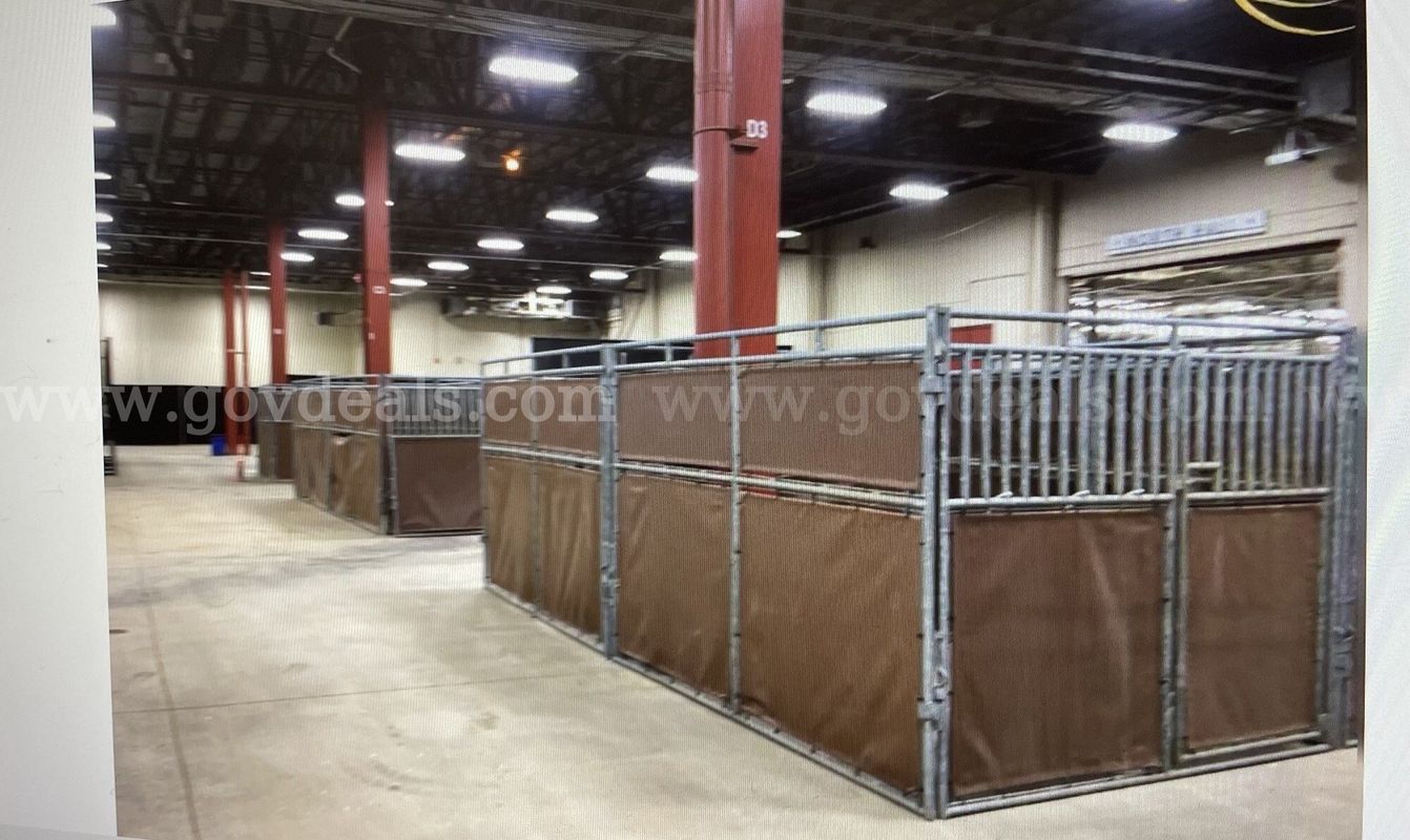 Complete Horse Stall System Inventory - 1,542 Pieces Including Gates, Panels & Backers