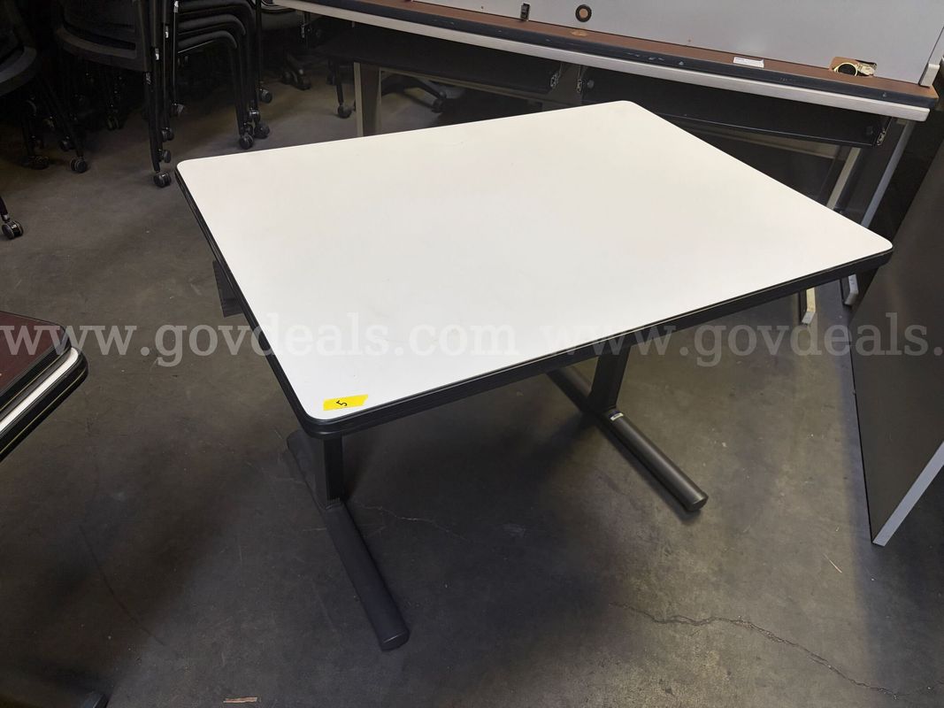 (5) Five Matching Desks Classroom or Computer Lab
