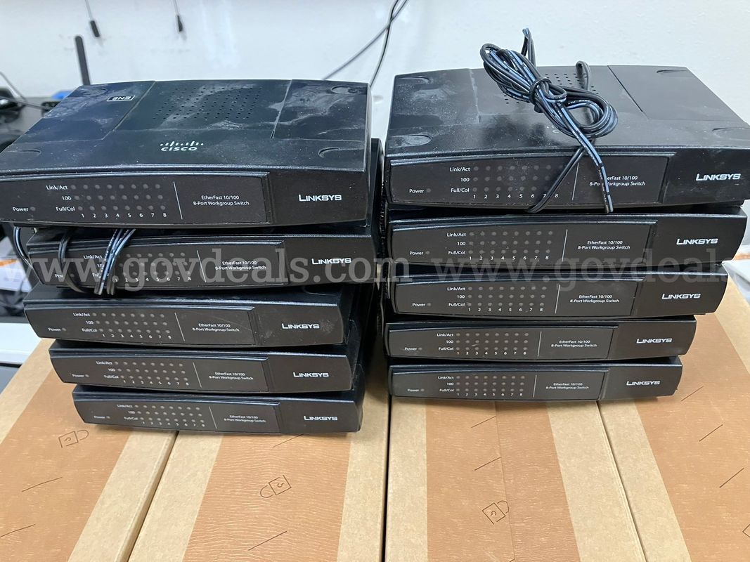 10 (Ten) Cisco Linksys Telesys network switches