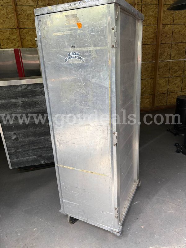 Commercial Kitchen Sheet Pan Cabinet Casters