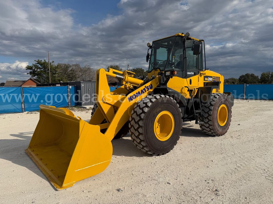 2016 Komatsu WA200-7 Wheel Loader