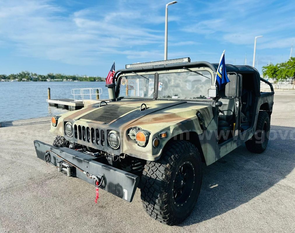 1987 Hummer H-1 Sp Constr Street Legal (Located In Ft Lauderdale,Fl)