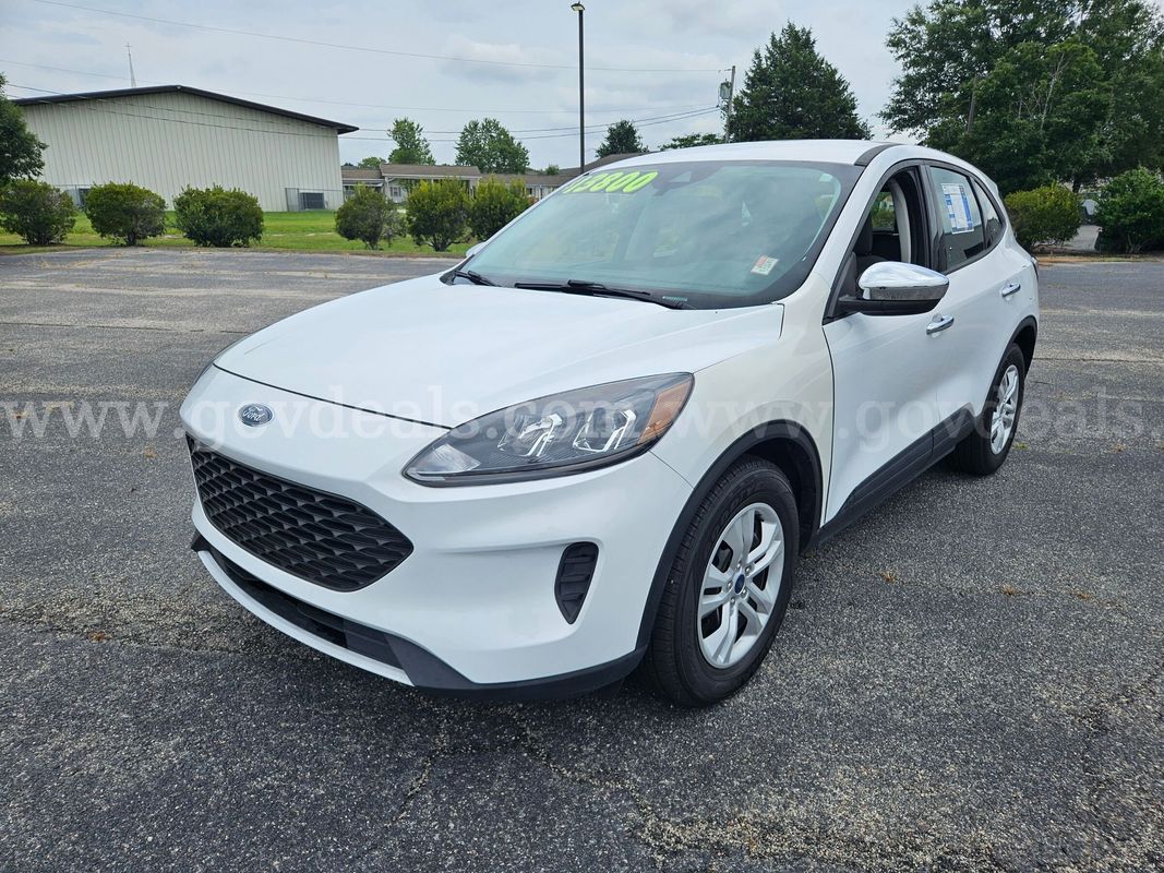 2021 Ford Escape S FWD