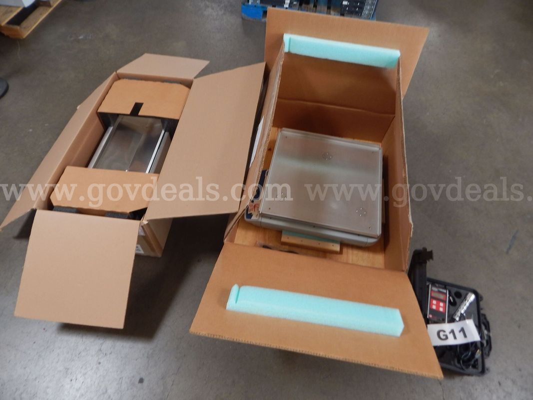 Lot G11 - (1) Quest Technologies AQ-5000, (1) Thermo Scientific Water Bath, (1) VWR Digital Shaker