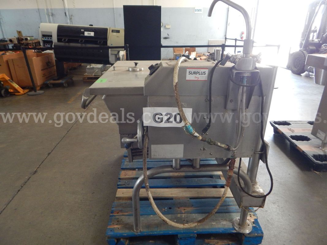 Lot G20 - (1) Cleveland Pressure Cooker