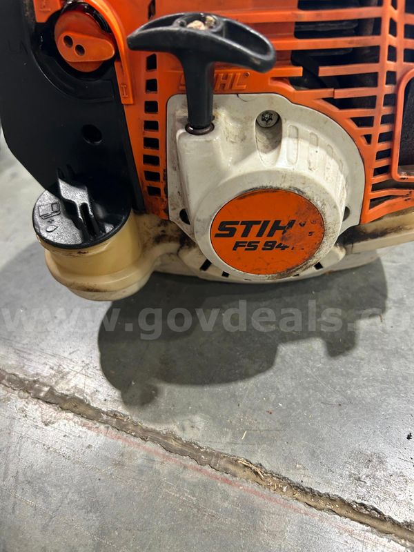 2 String Trimmers
