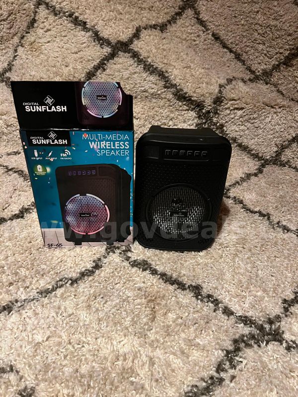 Digital SunFlash Portable Multi-Media Wireless Speaker
