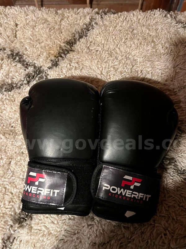 PowerFit Kickboxing Gloves (Black)