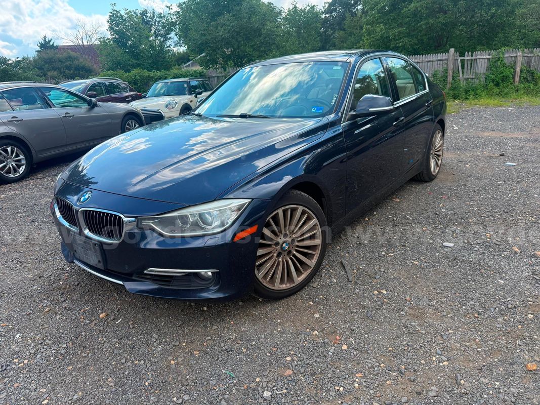 2013 BMW 3-Series