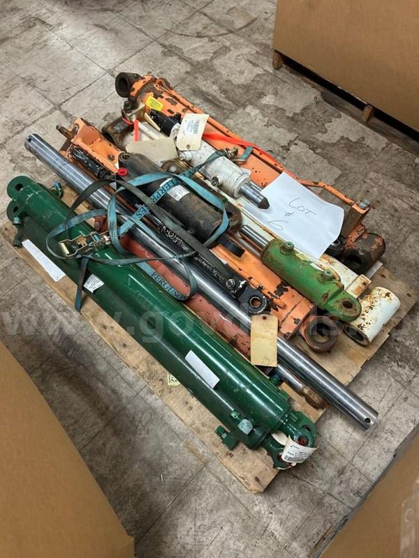 (1) One Open Pallet of Rebuilt Hydraulic Cylinders